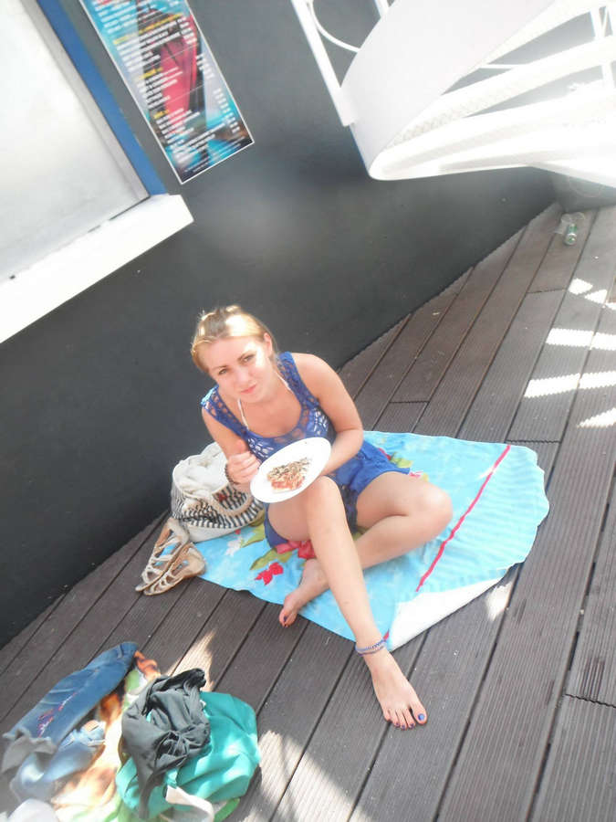 claudia jessie feet 4