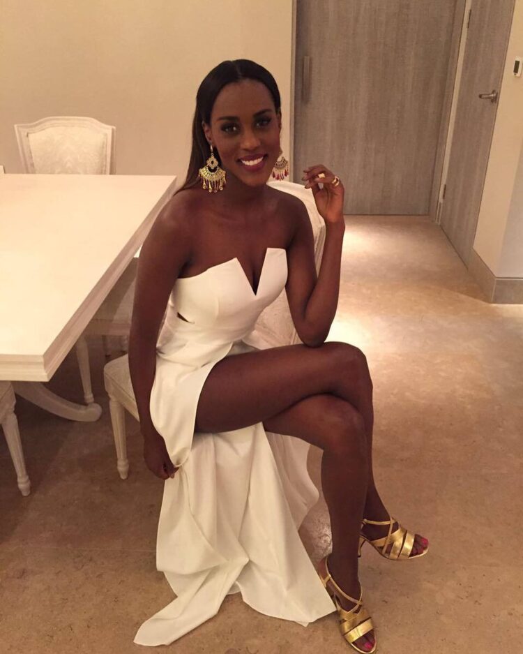 claudia lozano feet 3