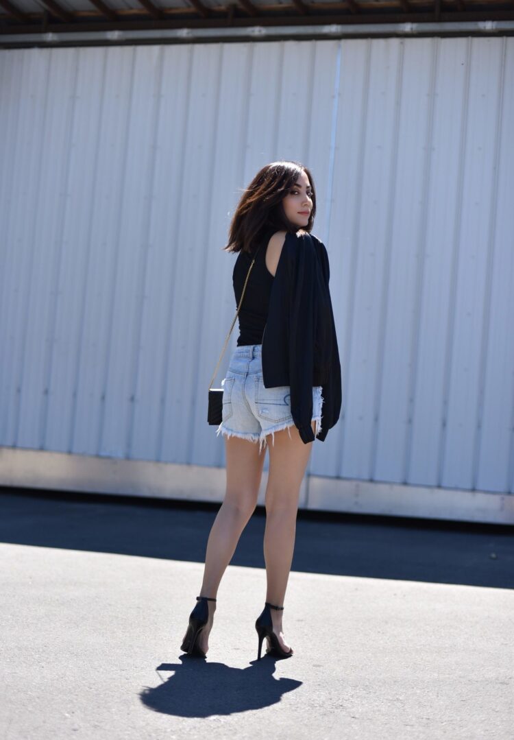 claudia markovic feet 5