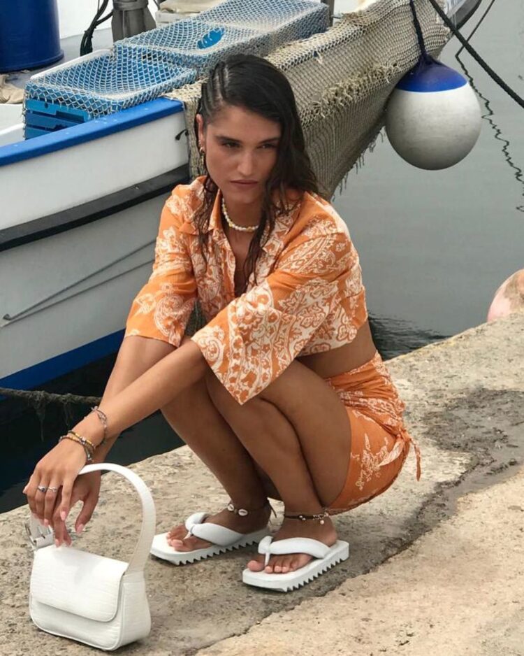 claudia martin feet 1