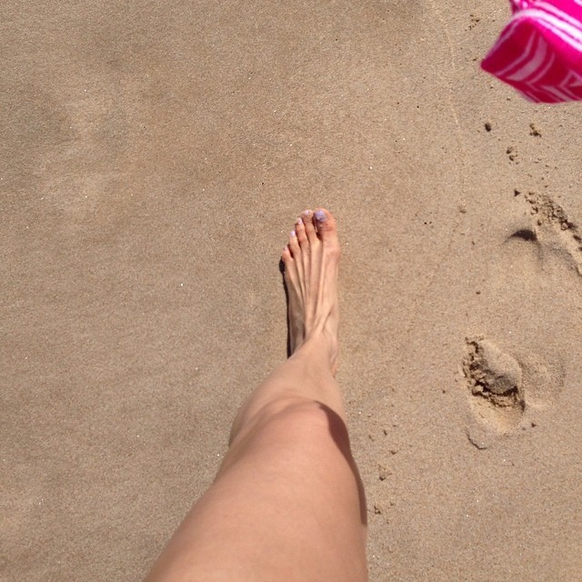 claudia mason feet 4