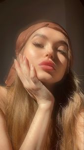 claudia misiak feet 4