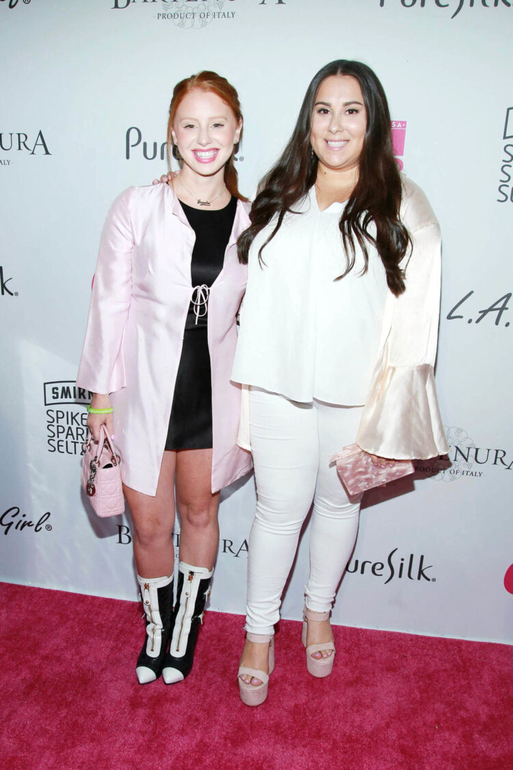 claudia oshry feet 2 scaled