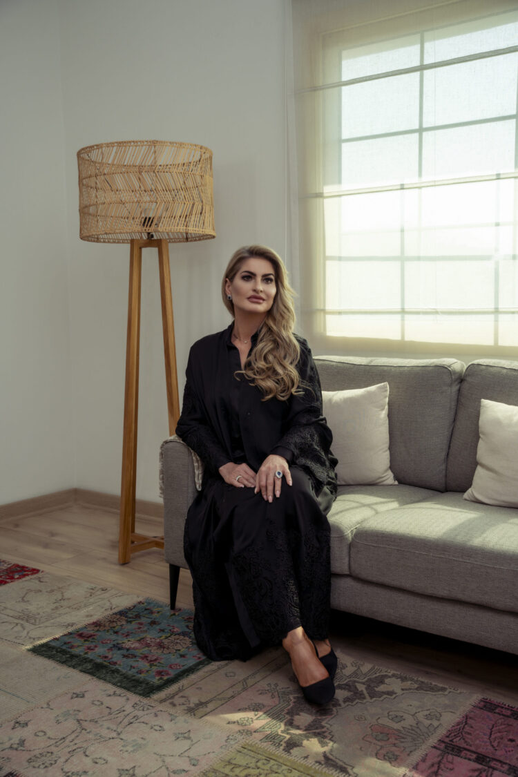 claudia pinto feet 5