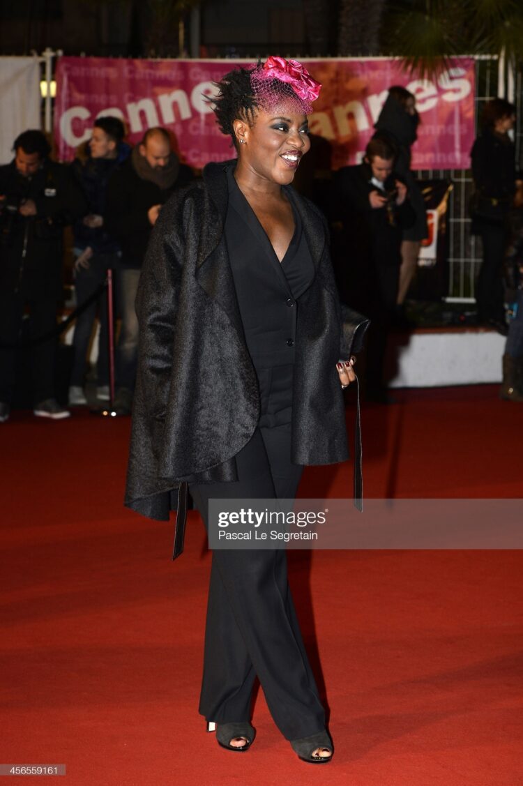 claudia tagbo feet 6