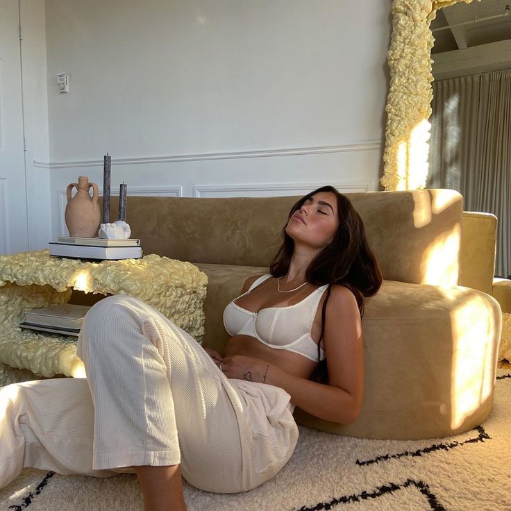 claudia tihan feet 1