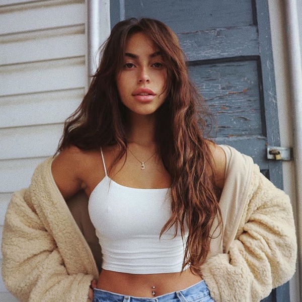 claudia tihan feet 5