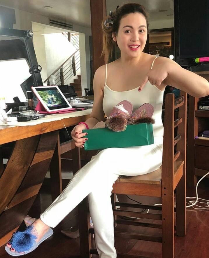claudine barretto feet