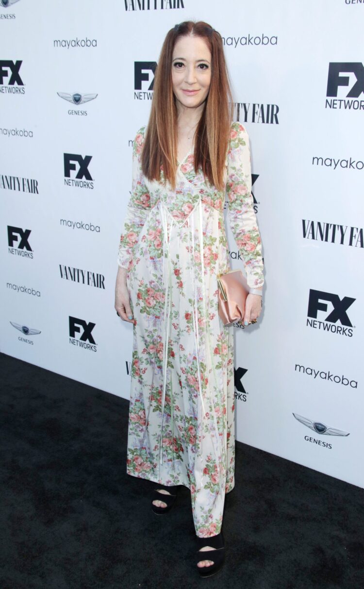 clea lewis feet scaled