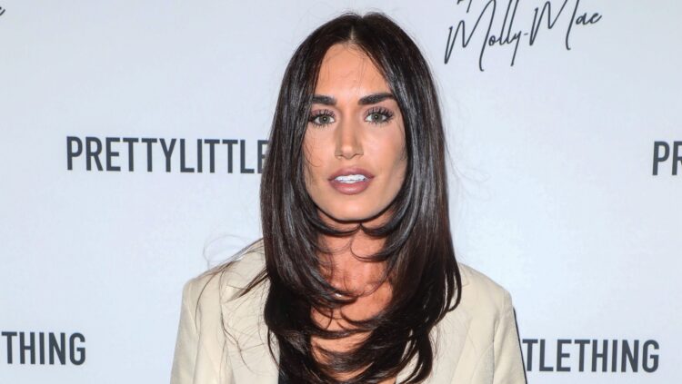 clelia theodorou feet 4 scaled