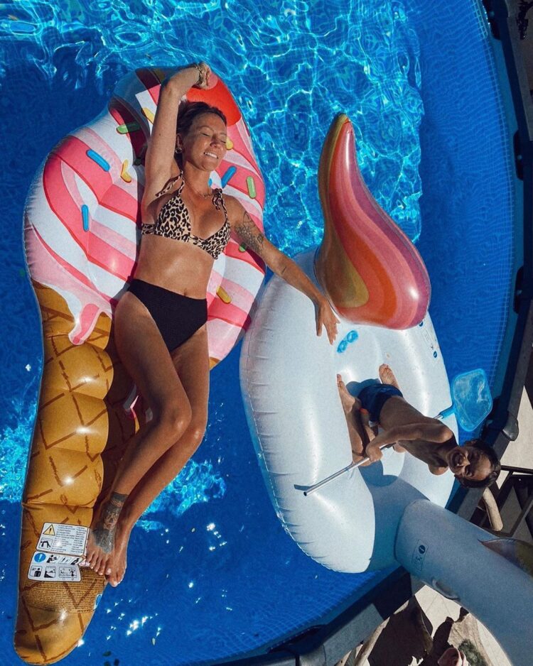 clemence applaincourt feet