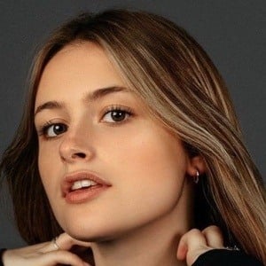 clemence esvan feet 1