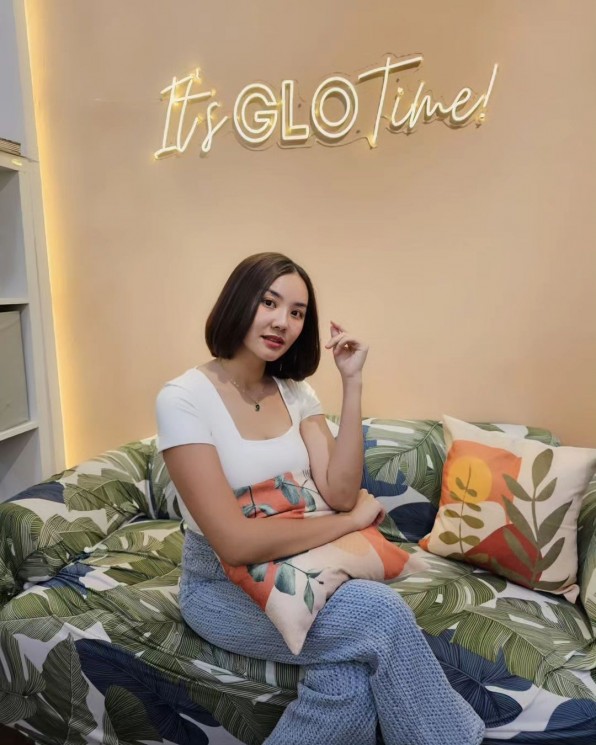 cleopatra djapri feet 2