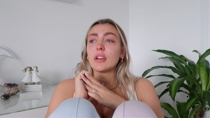 cloecouture mom feet 2