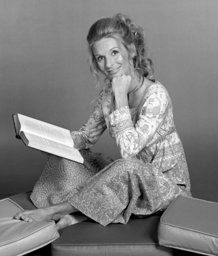 cloris leachman feet 6