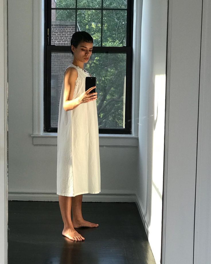 coco baudelle feet 1