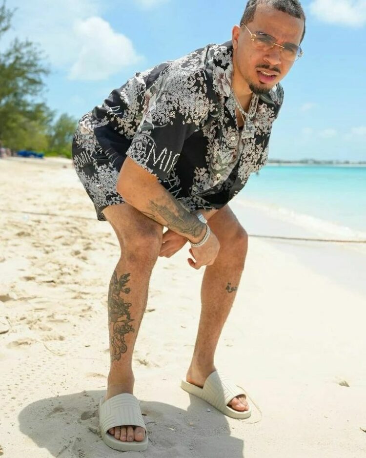 cole anthony feet 4