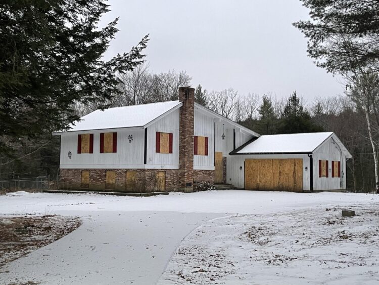 coley sanford feet 2