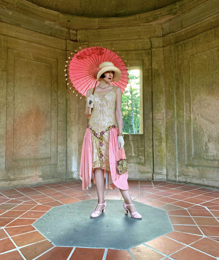 colleen darnell feet 5