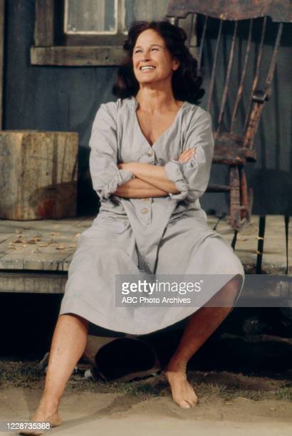 colleen dewhurst feet 1