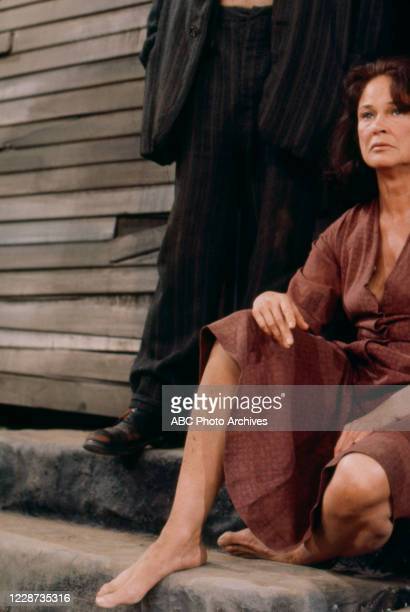 colleen dewhurst feet 4