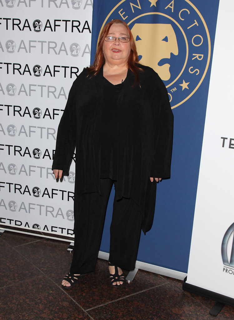 conchata ferrell feet 1