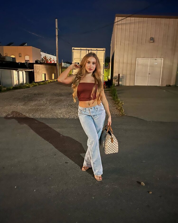 conner taylor feet 5