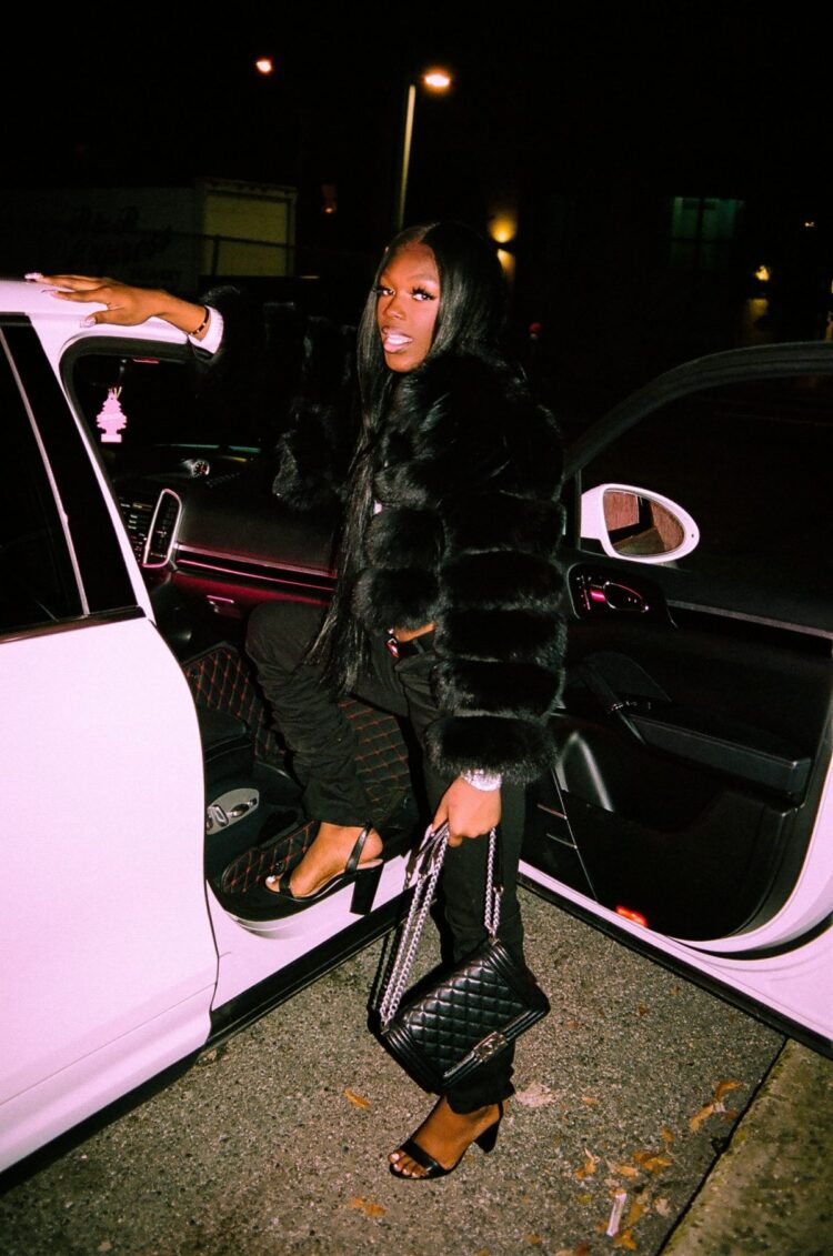 connie diiamond feet