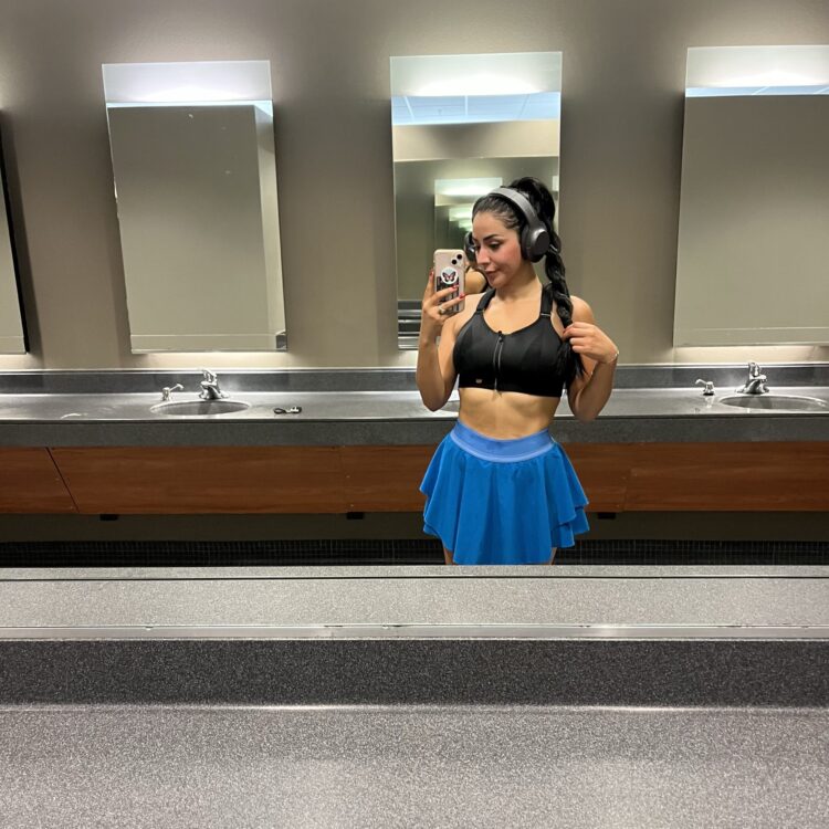 connie kamilla feet scaled