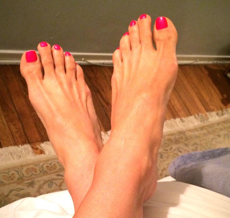 constance marie feet 1