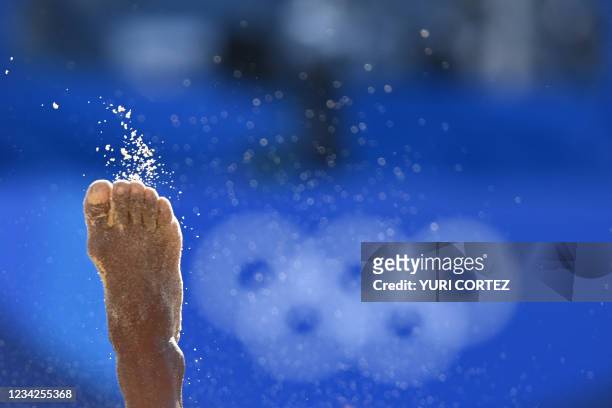 consuelo martinez feet 2