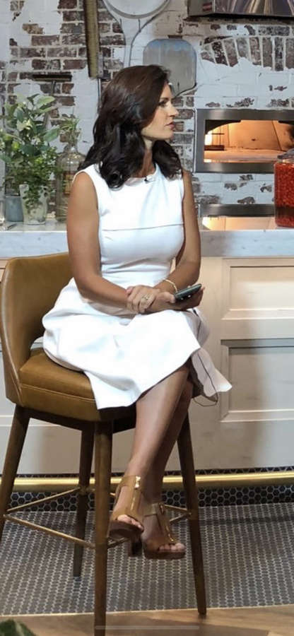 contessa brewer feet 6