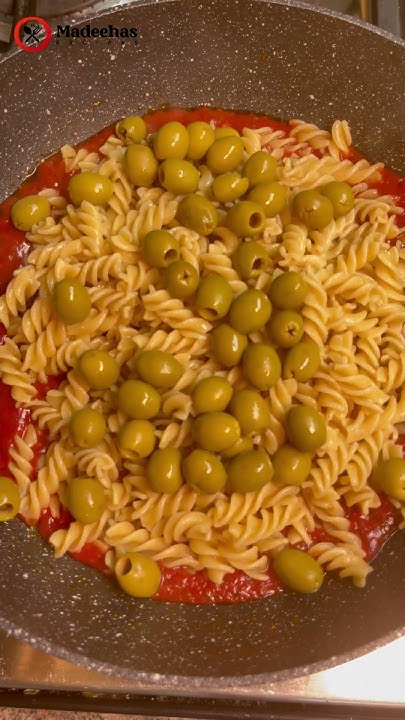 cook with madeeha feet 5