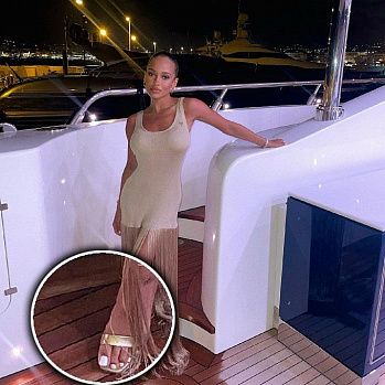 cora gauthier feet 3