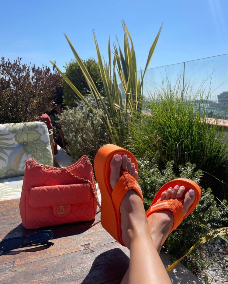 coral simanovich feet 3