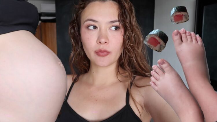 coraleen waddell feet 4