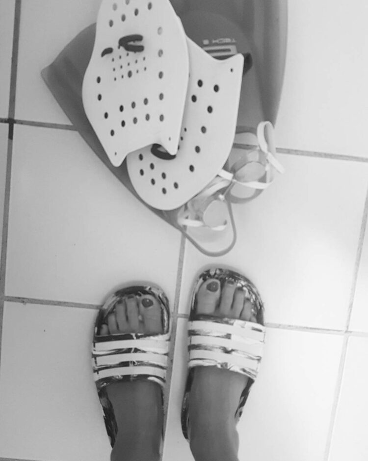 coralie balmy feet 2