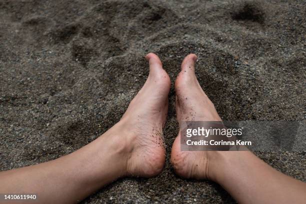 corinna brown feet 1