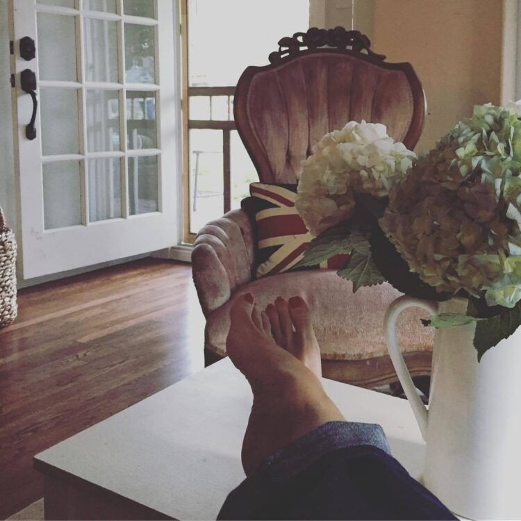 coryanne ettiene feet 1