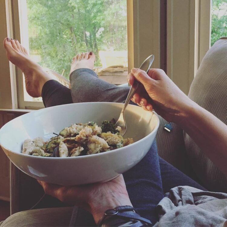 coryanne ettiene feet 4