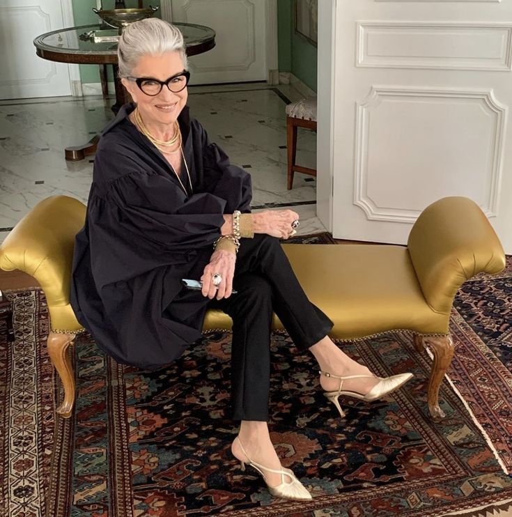 costanza pascolato feet 1