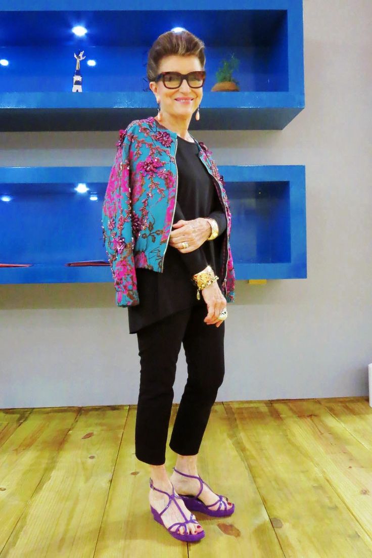 costanza pascolato feet