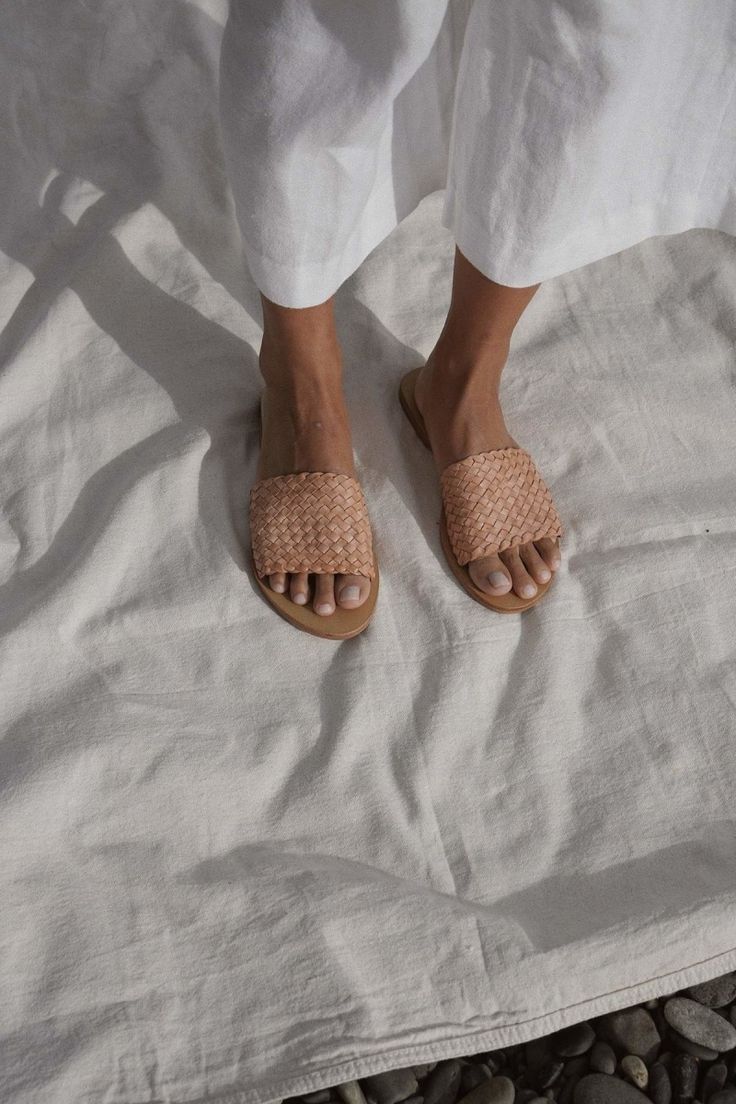 courtney adamo feet 6