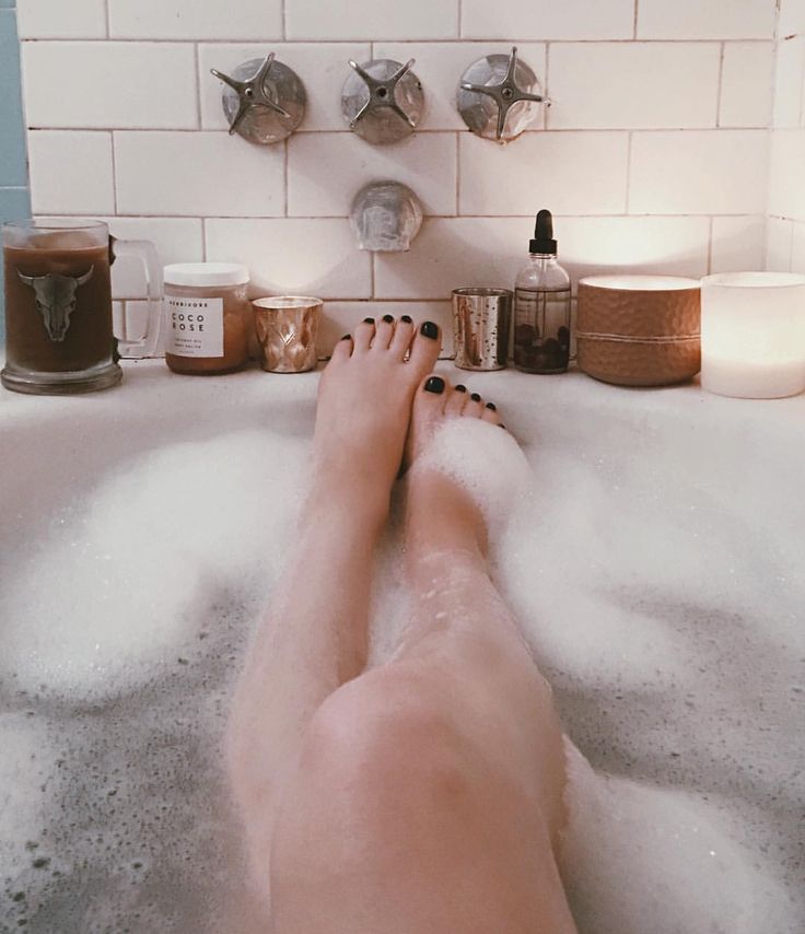 courtney halverson feet 4