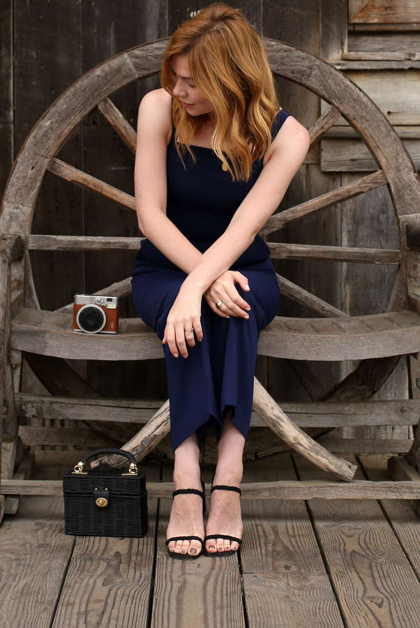 courtney halverson feet 6