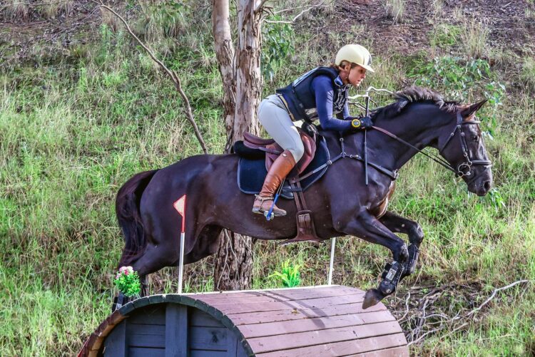 courtney jade findlay feet