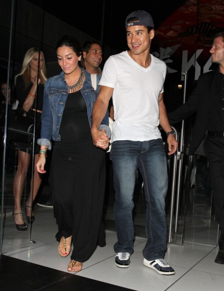 courtney laine mazza feet