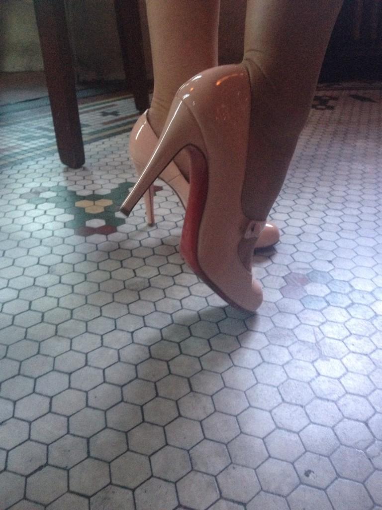 courtney lapresi feet