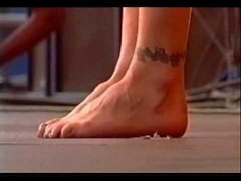 courtney love feet
