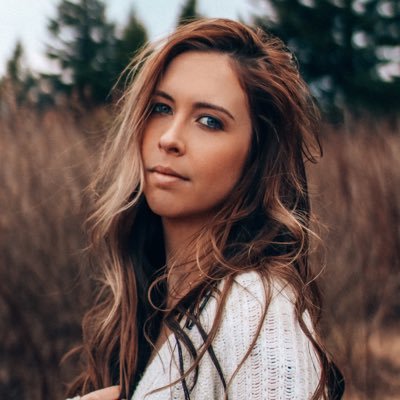 courtney lundquist feet 6